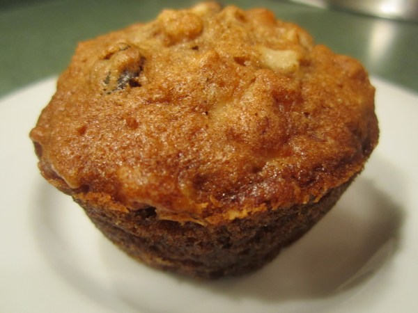 Raw Apple Muffins 018