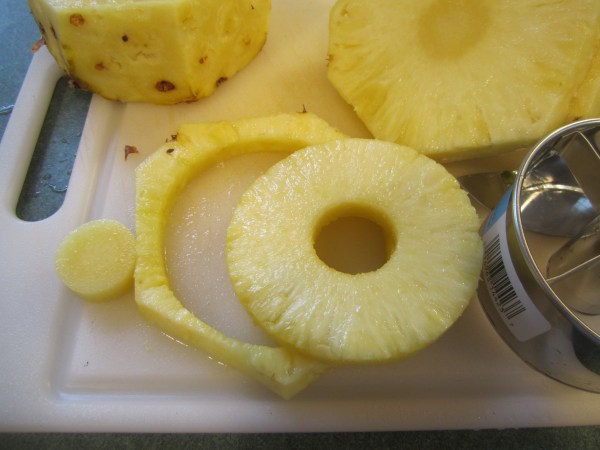 Pinapple Upside Down Cake 007