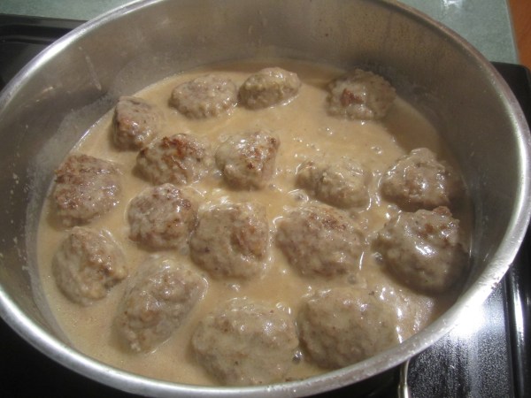 Swedish Meatballs 017