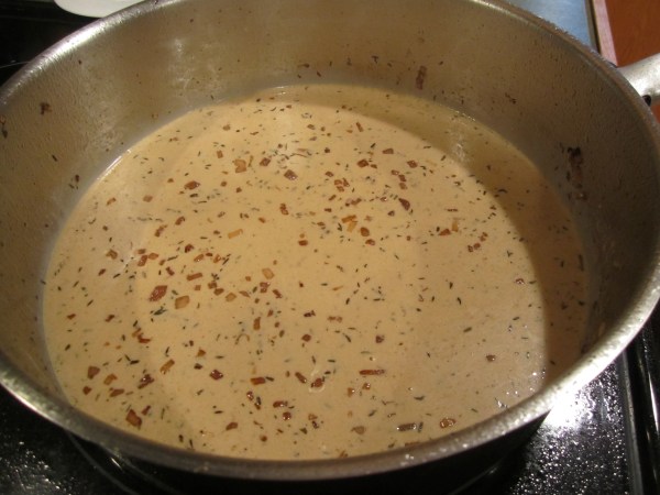 Pork with apples and cream 012